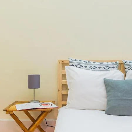 Lisbon Boulevard Quiet Apartment Apartment