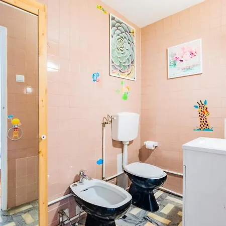 Lisbon Boulevard Quiet Apartment Apartment *